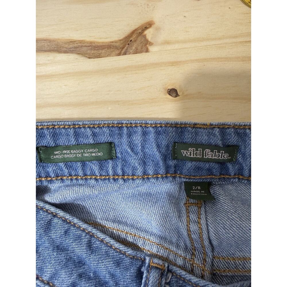 Wild Fable Women’s Mid Rise Baggy Cargo Jeans Blue Denim Wide Leg Utility Size 2 - Picture 10 of 12